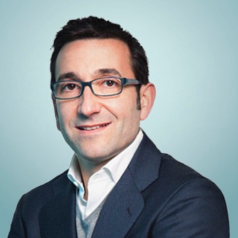 Manuel Blanco headshot