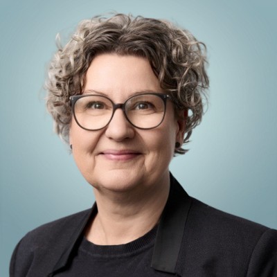 Lars Harder headshot