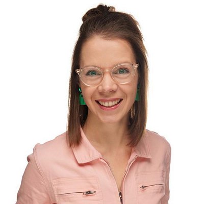 Anja Schatz headshot