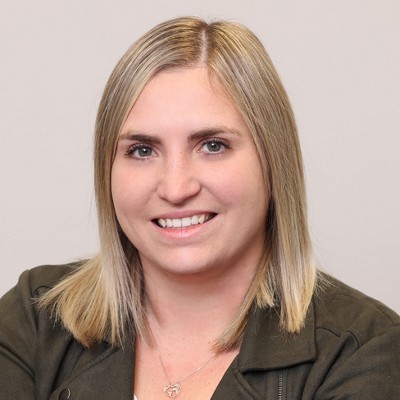 Jasmin Altmann headshot