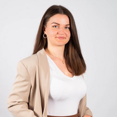 Marina Landerer headshot