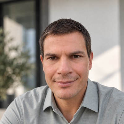 Adonis El khoury headshot